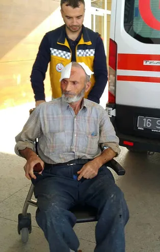 Kabak çalmaya çalışan hırsız yaşlı adamı yaraladı