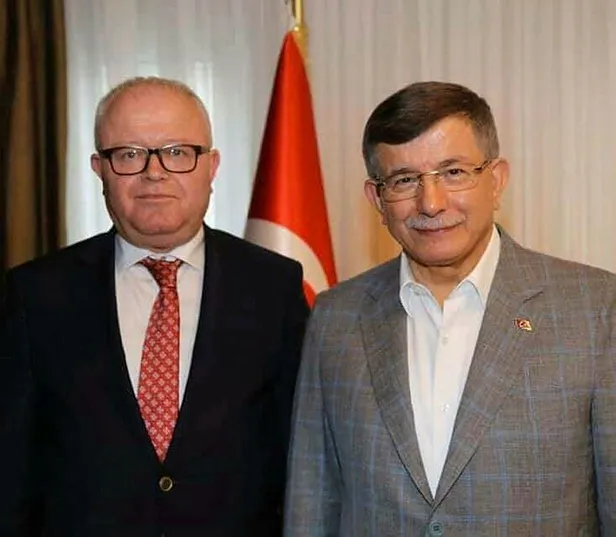 Gelecek Partisi Çanakkale İl Başkanı Hüseyin Yıldırım polisin kumar baskından kaçarken kolunu kırmıştı: Kumar oynamıyormuş çay içiyormuş!-2