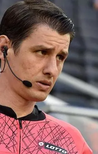 Beşiktaş - Antalyaspor Süper Kupa maçının hakemi Halil Umut Meler oldu