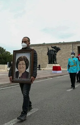 Son dakika: Meclis'te eski bakanlardan Güldal Akşit için cenaze töreni düzenlendi