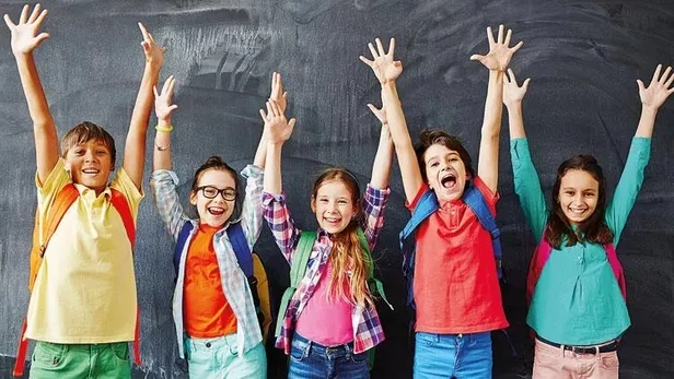 ara-tatil-bekleyen-ogrencilere-mujde-sure-uzatildi-milli-egitim-bakani-yusuf-tekin-olacak-diyerek-duyurdu-okul-1699205008246.jpeg Ara tatil bekleyen öğrencilere müjde! 9 gün sürecek! Anaokulu, 1, 5 ve 9’uncu sınıflar...-2