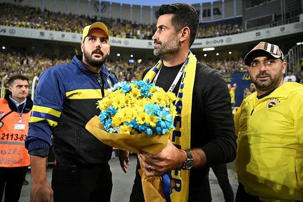 ozel-volkan-demirelden-fenerbahce-sozleri-kirdiklari-rekor-1698007018109.jpeg ÖZEL | Volkan Demirel'den Fenerbahçe sözleri: Kırdıkları rekor...-4