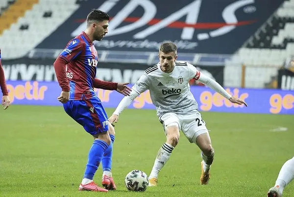 trabzonspora-yenilen-besiktas-buyuk-bir-firsat-tepti-1612135907551.jpeg Trabzonspor'a yenilen Beşiktaş büyük bir fırsat tepti!-1