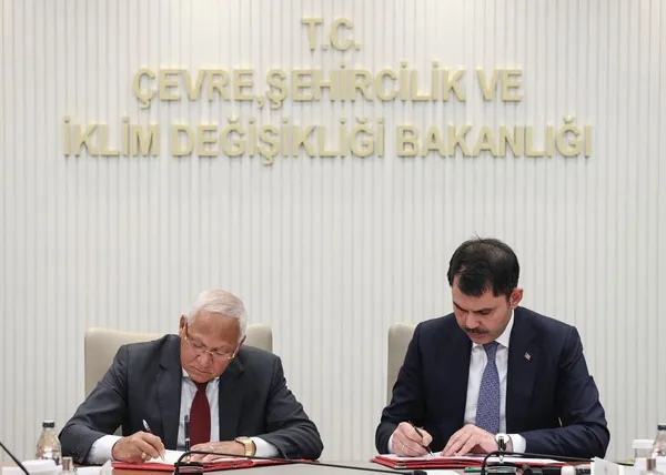 turkiye-ile-angola-arasinda-mutabakat-zapti-imzalandi-1646915713991.jpg Türkiye ile Angola arasında mutabakat zaptı imzalandı-2