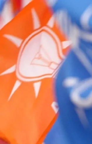 AK Parti'den Mursi açıklaması: Korkuyorlar!