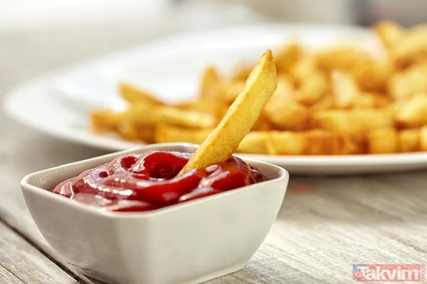 İlaç Olarak Kullanıldı Ketçap Aşağı Yukarı 1835 Yıllarında İlaç Olarak Kullanıldı Ve Domates Hapı Adıyla Satıldı. Doktor John Cook Bennett, Domatesin İshal,...