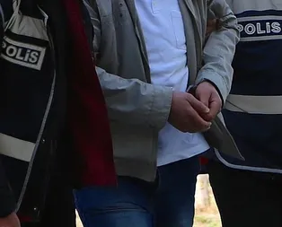 Mübaşirken müdür oldu