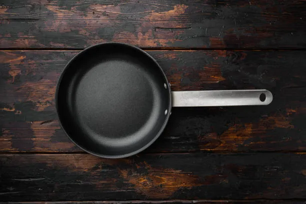 tencere-ve-tava-kulplarindaki-delik-bakin-ne-ise-yariyor-tencere-tava-kulplarinda-neden-kucuk-delikler-olur-si-1681739414781.jpg Tencere ve tava kulplarındaki delik bakın ne işe yarıyor! Tencere, tava kulplarında neden küçük delikler olur? Sırrı ortaya çıktı...-2