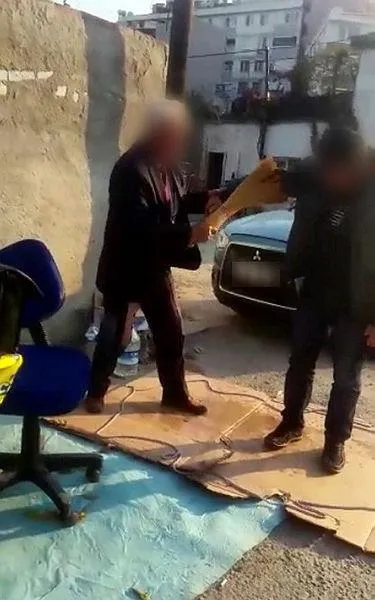 Balıkesir'de akılalmaz görüntüler! Para karşılığı karı-kocaya...-2