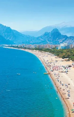 Rakiplerini solladı