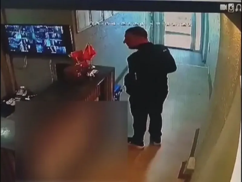 yonca-kolgeyi-oldurdukten-sonra-eski-esin-otelden-cikis-goruntuleri-ortaya-cikti-1775479336637.jpeg Yonca Kölge'yi öldürdükten sonra eski eşin otelden çıkış görüntüleri ortaya çıktı-4