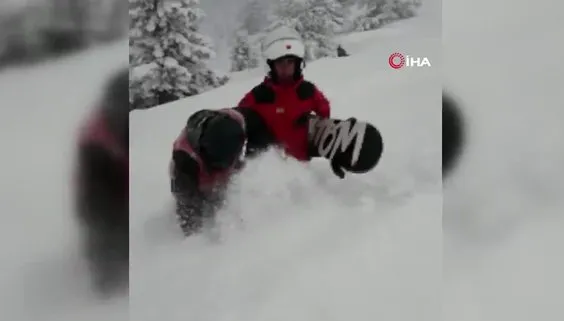 Bolu Kartalkaya’da kaybolan tatilciyi JAK ekipleri kurtardı