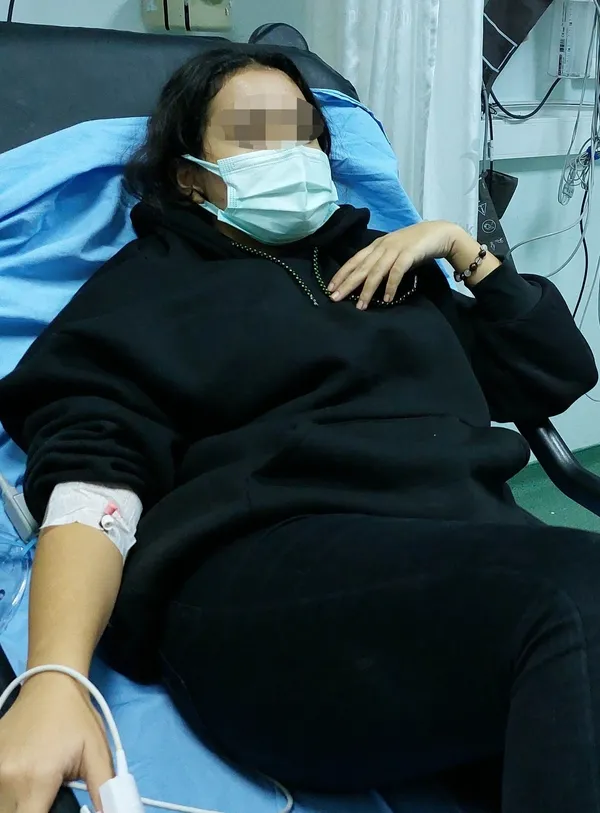 Samsun'da korkunç olay! Kız öğrenci arkadaşını sınıfta sırtından bıçakladı-2