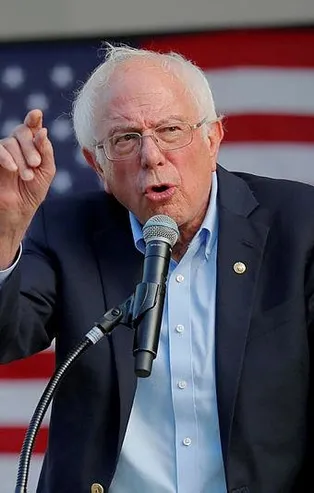 Demokrat başkan aday adaylarından Vermont Senatörü Bernie Sanders: Trump aptal ve tehlikeli