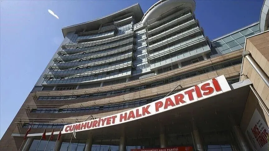 kilicdarogluna-aracilarla-giden-mesaj-yeni-partili-6-vekil-chpye-donmek-istiyor-genel-merkeze-sorduk-ne-dedile-1788942789057.jpeg Kılıçdaroğlu'na aracılarla giden mesaj! Yeni Partili 6 vekil CHP'ye dönmek istiyor: Genel Merkez'e sorduk, ne dediler?-6