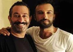 Cem Yılmaz’dan bir ilk