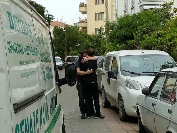 Denizli'de sokağa çıkma izninden dönmeyen yaşlı adamın cansız bedeni bulundu-4