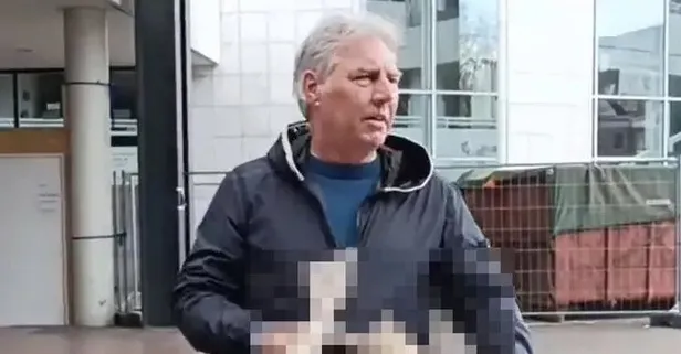 Avrupa'da alçak saldırı: Irkçı PEGIDA hareketi lideri Wagensveld Amsterdam'da Kur'an-ı Kerim yırttı