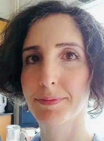 seher-dereli-perincek-kimdir-elif-perincek-annesi-seher-perincek-kimdir-kurtarildi-mi-1604413284147.jpg Seher Dereli Perinçek kimdir? Elif Perinçek annesi Seher Perinçek kimdir, kurtarıldı mı?-2