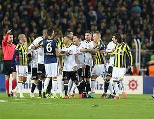 Fenerbahçe-Beşiktaş derbisinden kareler