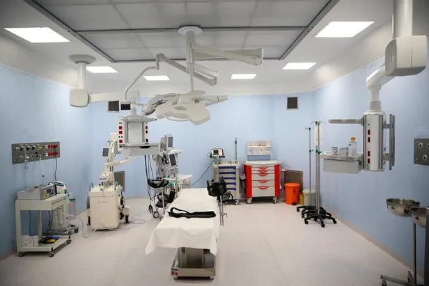 Defne Devlet Hastanesi'nin yapımı için ekipler gece gündüz çalışıyor! 60 gün içinde hizmete girecek-11