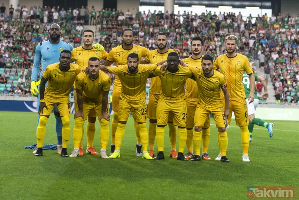 Malatyasporlu futbolcu Fabien Farnolle'e Slovenya'da ırkçı saldırı! - 20