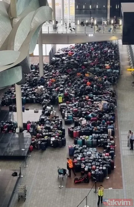 Avrupa'da havalimanı kaosu büyüyor! Uçuşlar iptal, planlar alt üst oldu: Pilotlar bagaj taşırken görüntülendi - 11