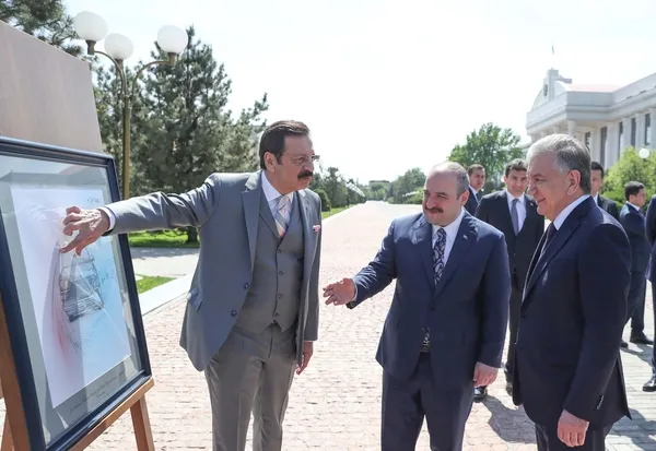 Özbekistan Cumhurbaşkanı Mirziyoyev Togg'u teslim aldı! Başkan Recep Tayyip Erdoğan'dan "hayırlı olsun" mesajı-15