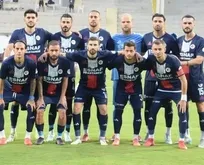 Fethiyespor sahasında dört köşe!
