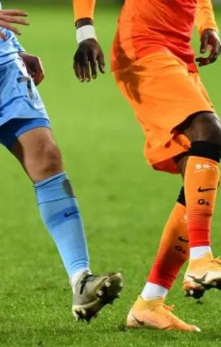 Galatasaray hata yapmadı! Rakiplerinin kaybettiği haftada Gaziantep'i 2-0'la geçti