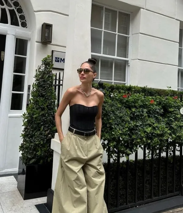 yasemin-ozilhanin-sabah-kahvaltisi-hayret-ettirdi-goren-gozlerine-inanamiyor-bunu-yiyip-de-1723745210437.jpg Gören gözlerine inanamıyor! Yasemin Özilhan'ın sabah kahvaltısı hayret ettirdi! "Bunu yiyip de..."-2