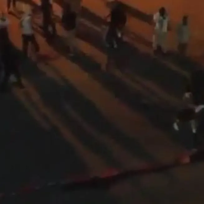 Kemal Kılıçdaroğlunun ortağı HDPden çirkin provokasyon! Türk bayraklarına saldırıp yolları kestiler