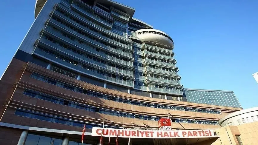 chpde-7-ilce-yonetimi-gorevden-alindi-disiplin-sureci-baslatildi-1784667338313.jpeg CHP’de 7 ilçe yönetimi görevden alındı: Disiplin süreci başlatıldı-4