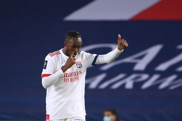 galatasaray-seferovicin-yanina-kadewereyi-koyacak-1658657176776.jpg Galatasaray Seferovic'in yanına Kadewere'yi koyacak!-6