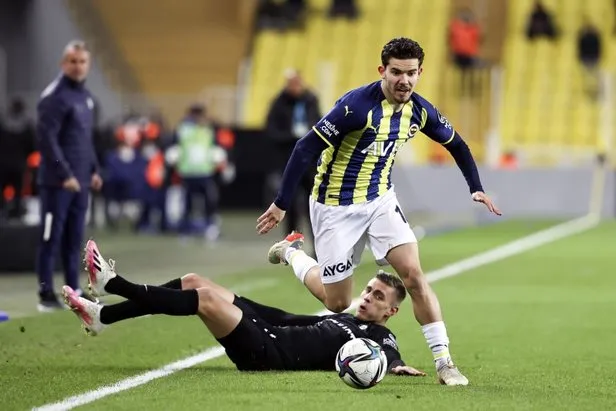 fb-basaksehir-maci-canli-izle-fenerbahce-basaksehir-maci-canli-sifresiz-izleme-yollari-nelerdir-1644075702544.jpg FB Başakşehir maçı canlı izle! Fenerbahçe Başakşehir maçı canlı şifresiz izleme yolları nelerdir?-2