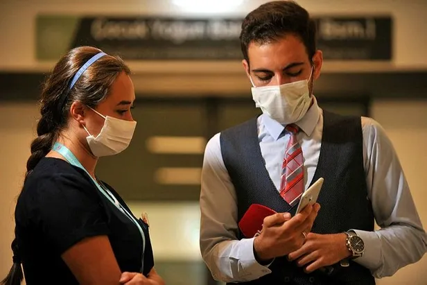 Son dakika: Kovid-19'u yenen Funda hemşire yaşadıklarını gözyaşlarıyla anlattı: Keşke görmeseydim-5