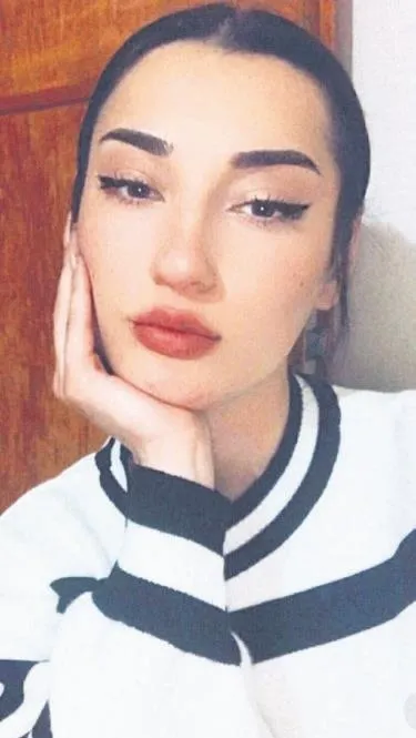 turkiyede-uretilen-savunma-malzemelerini-pentagona-satti-arif-ugur-her-seyi-itiraf-edince-cezasi-indirildi-1671321668926.jpeg Türkiye'de üretilen savunma malzemelerini Pentagon'a sattı! Arif Uğur her şeyi itiraf edince cezası indirildi-9