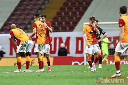 Galatasaray’da yaprak dökümü! 12 isimle yollar ayrılıyor