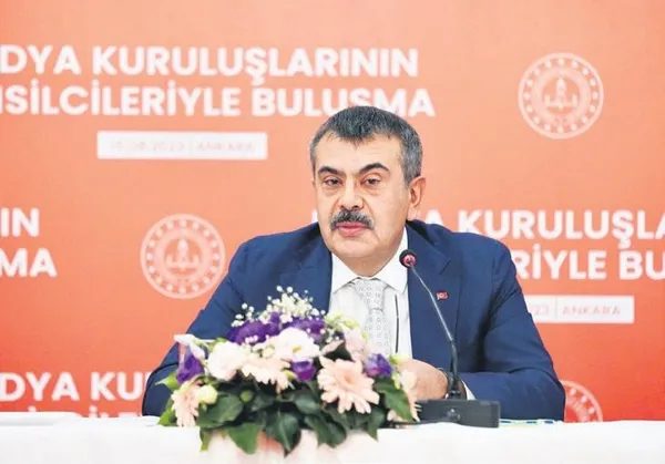 yeni-donem-yeni-kurallar-ogrenciye-kal-geldi-1692221575192.jpeg Yeni dönem yeni kurallar! Öğrenciye kal geldi...-3