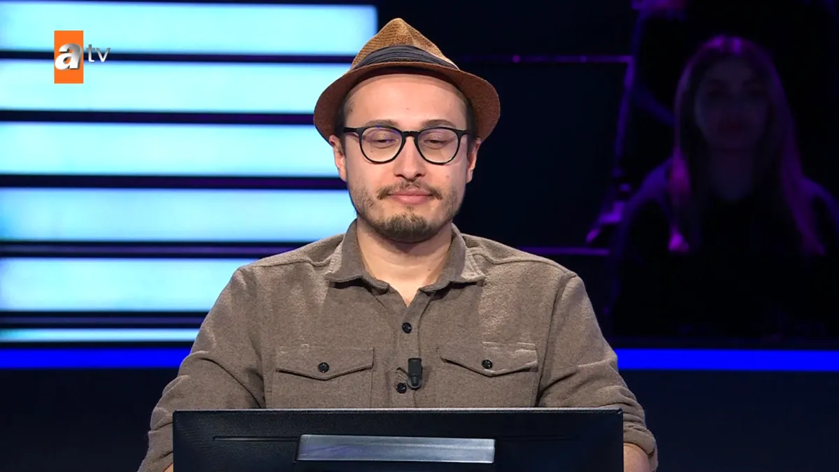 1790524351762.png Kim Milyoner Olmak İster? geri döndü! 1249. bölüm bu akşam 20.00’de ATV’de-5