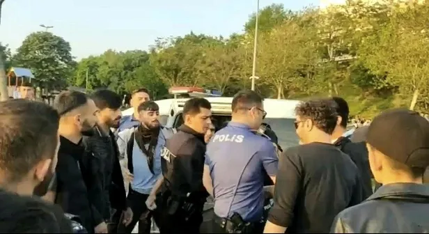 kadikoyde-polise-mukavemet-eden-4-supheli-gozaltina-alindi-1684698972350.jpeg Kadıköy'de polise mukavemet eden 4 şüpheli gözaltına alındı-4