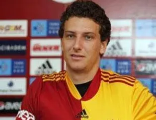 Elano Madrid'i hayal ediyor