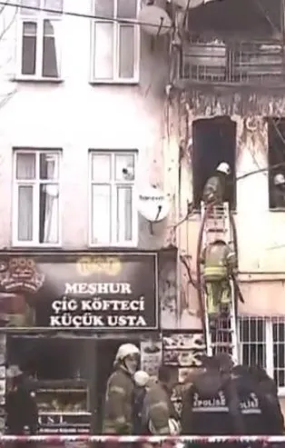 İstanbul Beşiktaş'ta ahşap binada yangın çıktı: 85 yaşındaki Şakir Kabak hayatını kaybetti