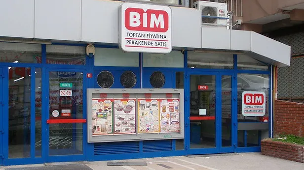 BİM'e girerken neden 2 kapıdan geçilir? İşte o teori...-2