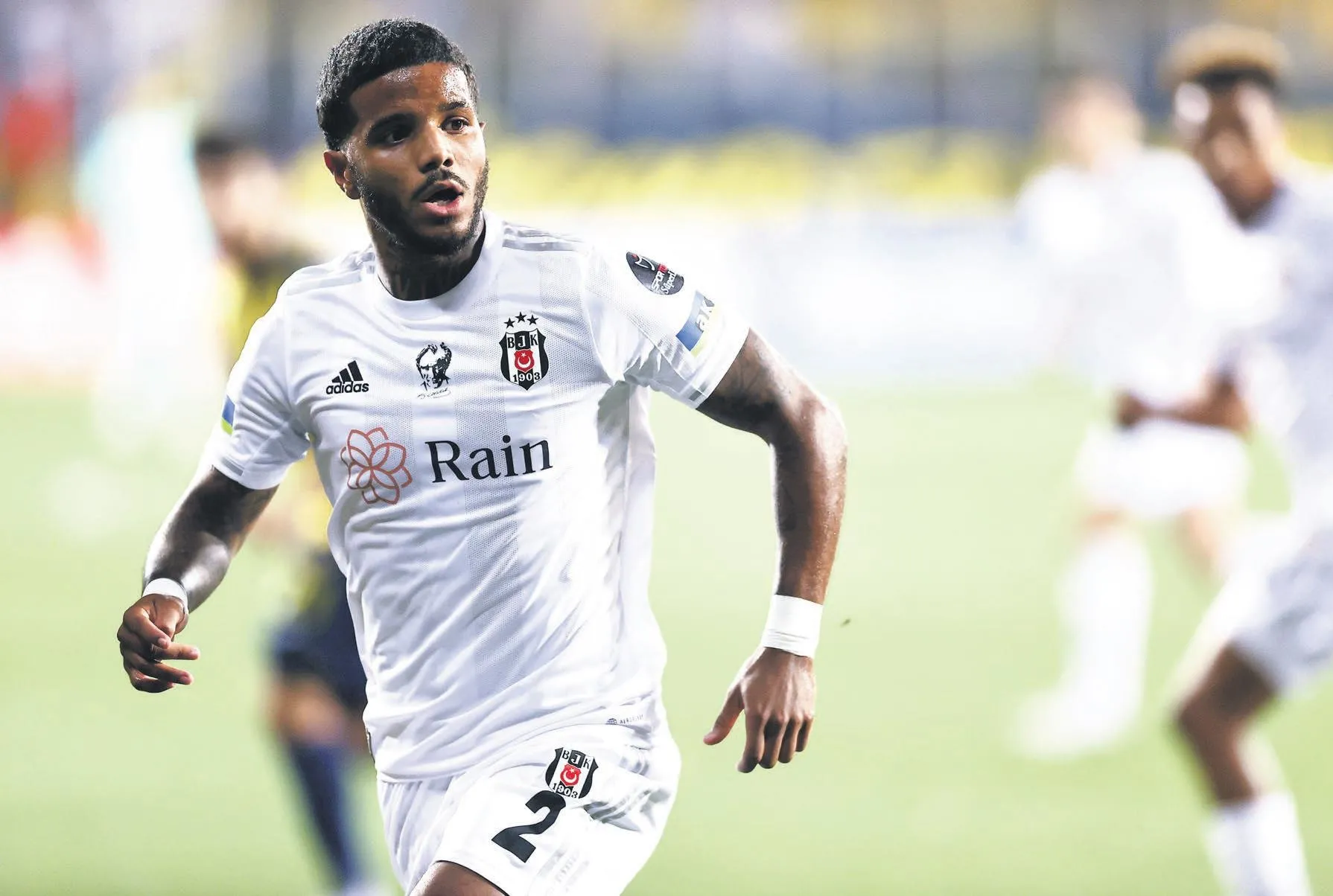 Rosier gemileri yaktı