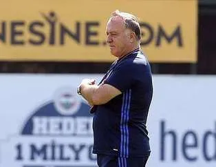 Advocaat'tan flaş değişiklik!