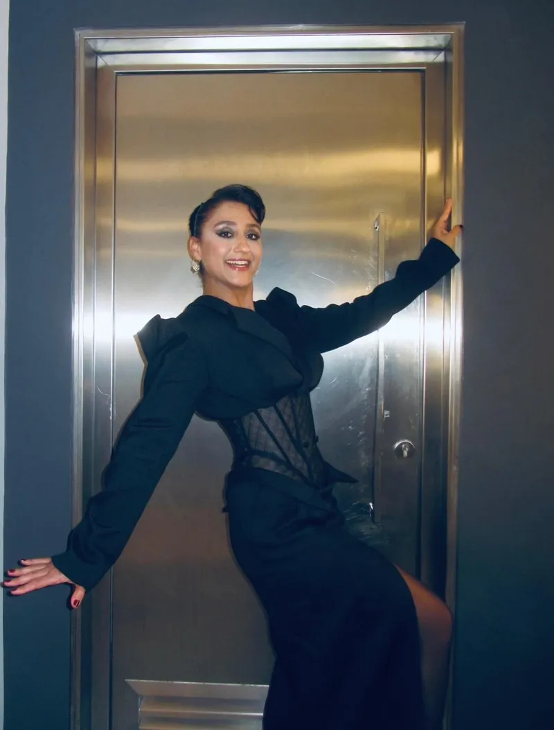 ecem-erkek-babasiyla-yazismalarini-ifsa-etti-1774441406050.jpg "Benim her şeyimi yazdı" Ecem Erkek babasıyla yazışmalarını ifşa etti! Sesli komut imtihanı...-5