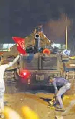 Namlunun ucunda - televizyon başında