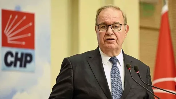 fatih-altayli-bu-kez-chp-sozcusu-faik-oztraka-salladi-kedi-serafettin-miyavlasin-daha-iyi-1692694613168.jpeg Fatih Altaylı bu kez CHP Sözcüsü Faik Öztrak'a salladı: Kedi Şerafettin miyavlasın daha iyi-3