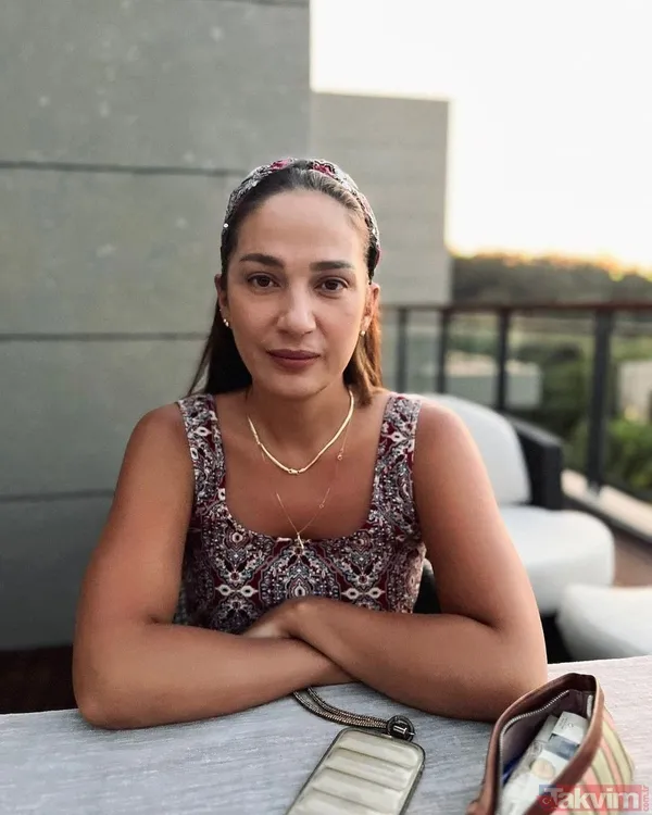 Özcan Deniz'i öpmelere doyamadı! 1 sene önce evlenmişlerdi! İşte Özcan Deniz ve İranlı eşinin o fotoğrafları... - 30